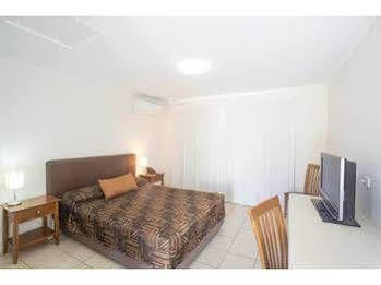 Swag Motel Middlemount Exterior foto